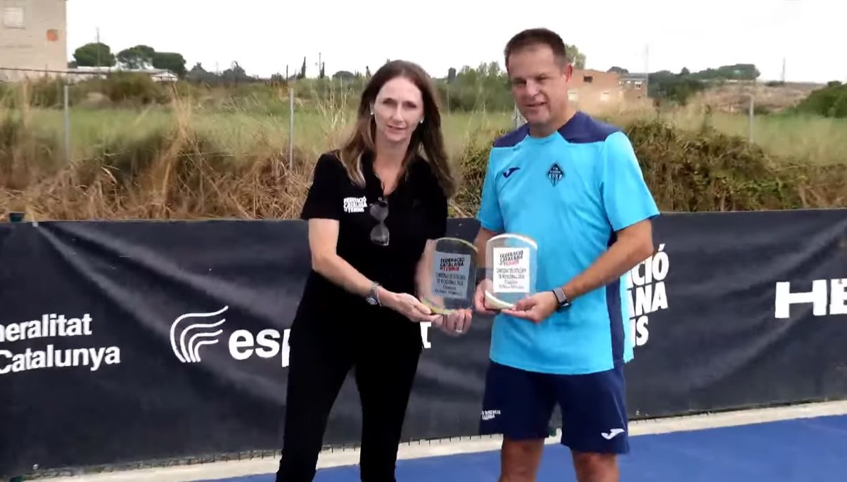 Pickleball, un deporte que 'Engancha': Almudena Lázaro nos cuenta la clave de su éxito en SPORT