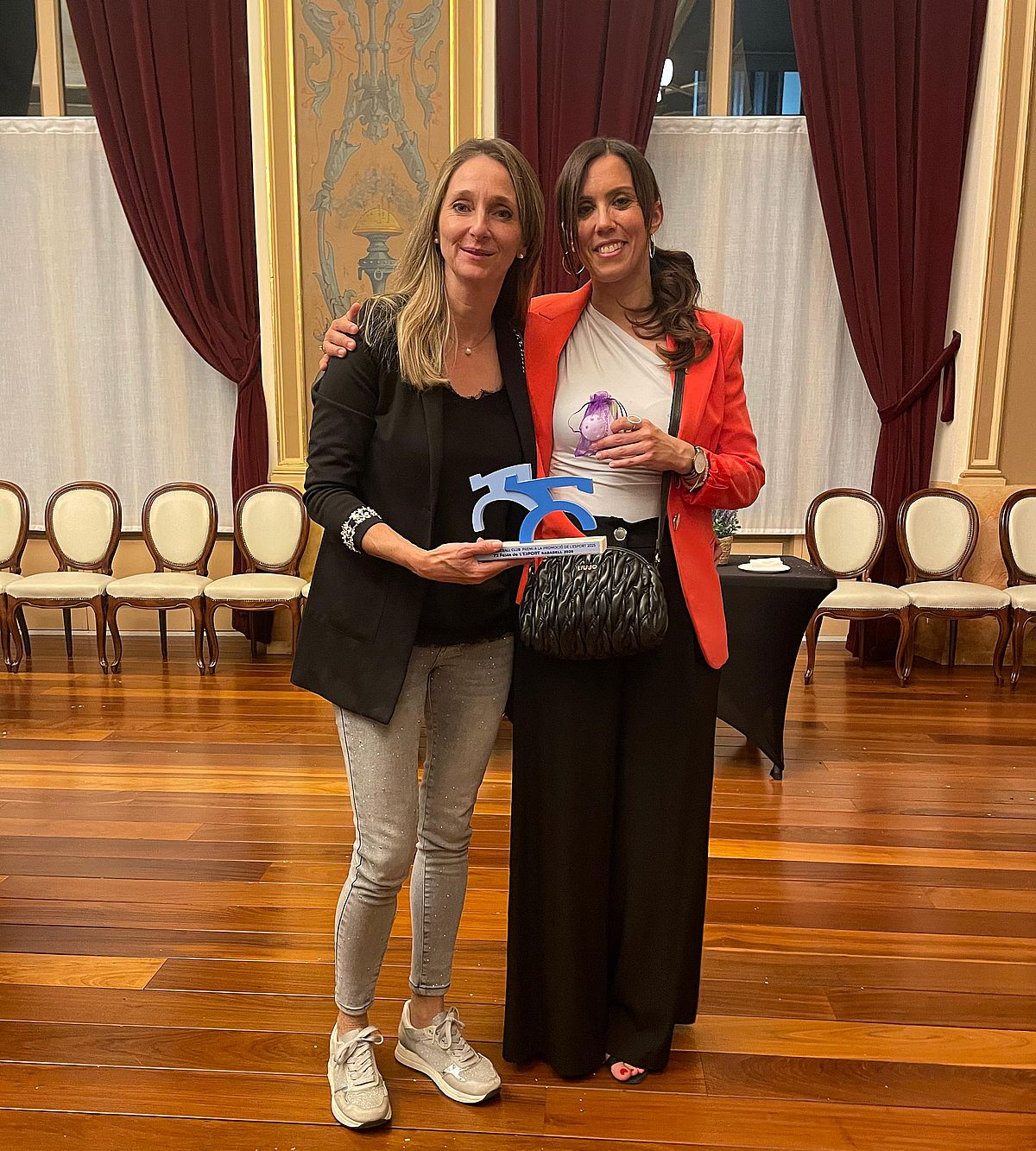 EL SPV es premiado con el galardón a la entidad de promoción deportiva en la Festa de L'Esport de Sabadell